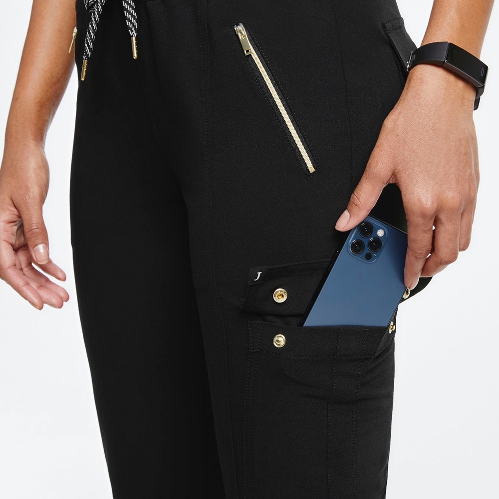 Jaanuu Essential Jogger Scrub Pant